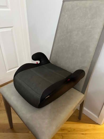 Photo of free Halfords Booster Seat (Rayne CM77) #1