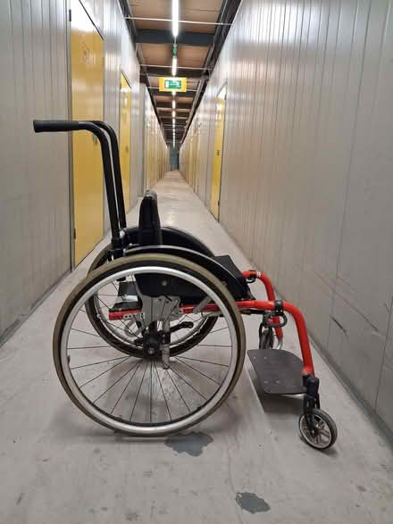 Photo of free Hoggi Supra child's wheelchair (Woodlands TW7) #1