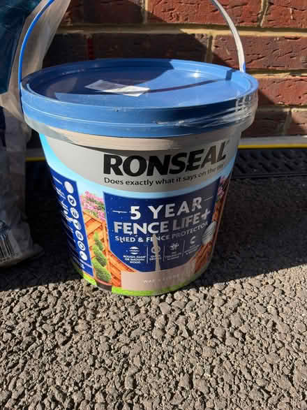 Photo of free Ronseal Stone (Half Tin) Fence Paint (Hampden Park BN22) #1