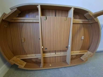 Photo of free Extendable Dining Room Table (Welling DA16) #3