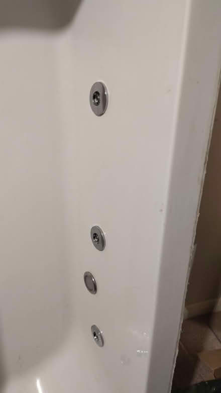 Photo of free Whirlpool/Spa Bathtub (Sutton SM1) #3