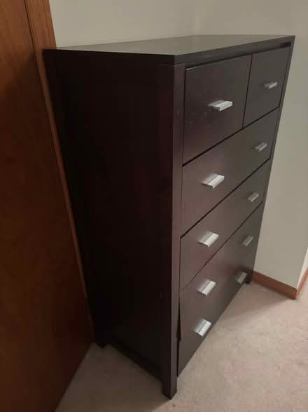 Photo of free dresser 5 drawers, one needs fixing (Hume Road- Puslinch) #2