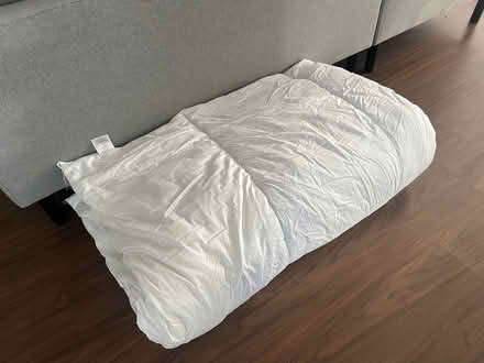 Photo of free Super King duvet 10.5 tog (Dundrum / Churchtown) #2