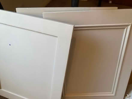 Photo of free solid kitchen cabinets (Luton LU3) #3