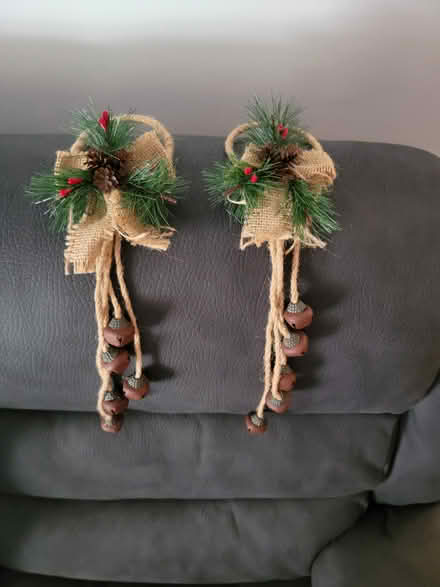 Photo of free Small Christmas Wreath and Bells (Walton. Liverpool L4) #2