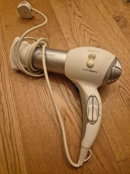 Photo of free Hair dryer (Sciennes EH9) #1