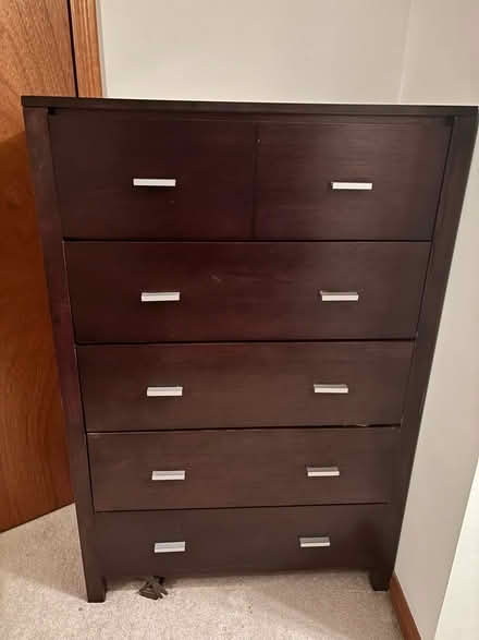 Photo of free dresser 5 drawers, one needs fixing (Hume Road- Puslinch) #1